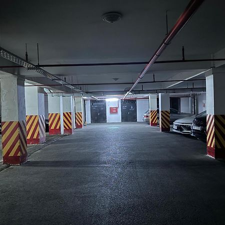 Premier Palace Baku Exterior photo The underground parking lot